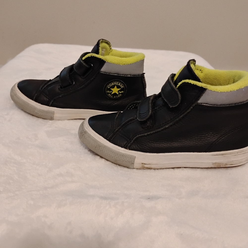 Converse Size 10